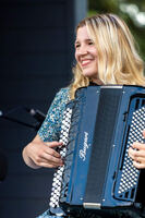 Kultaisen harmonikan 2021 voittanut Sonja Lampinen. Kuva: Saarijärven kaupunki/Janne Heinonen